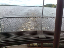 Matkasta jäi vain peräaallot